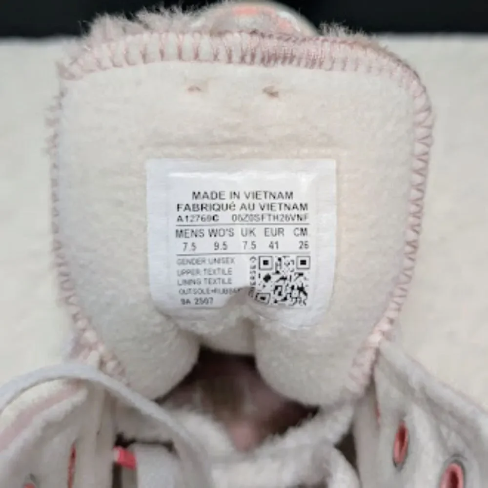 Converse CTAS Pink Bunny Rabbit Faux Fur Hi Top Sneakers + Bag Women's 9.5 NIB